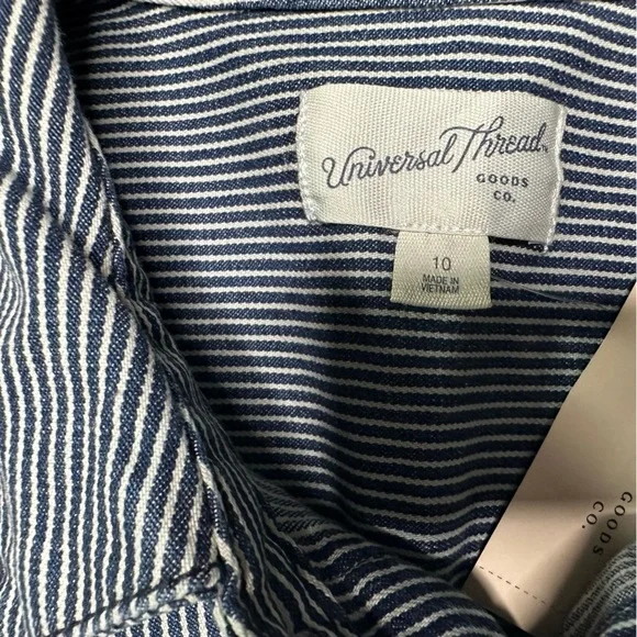 Universal Threads Navy and White Striped Short Sleeve Romper Size 10 NWT - Picture 9 of 11